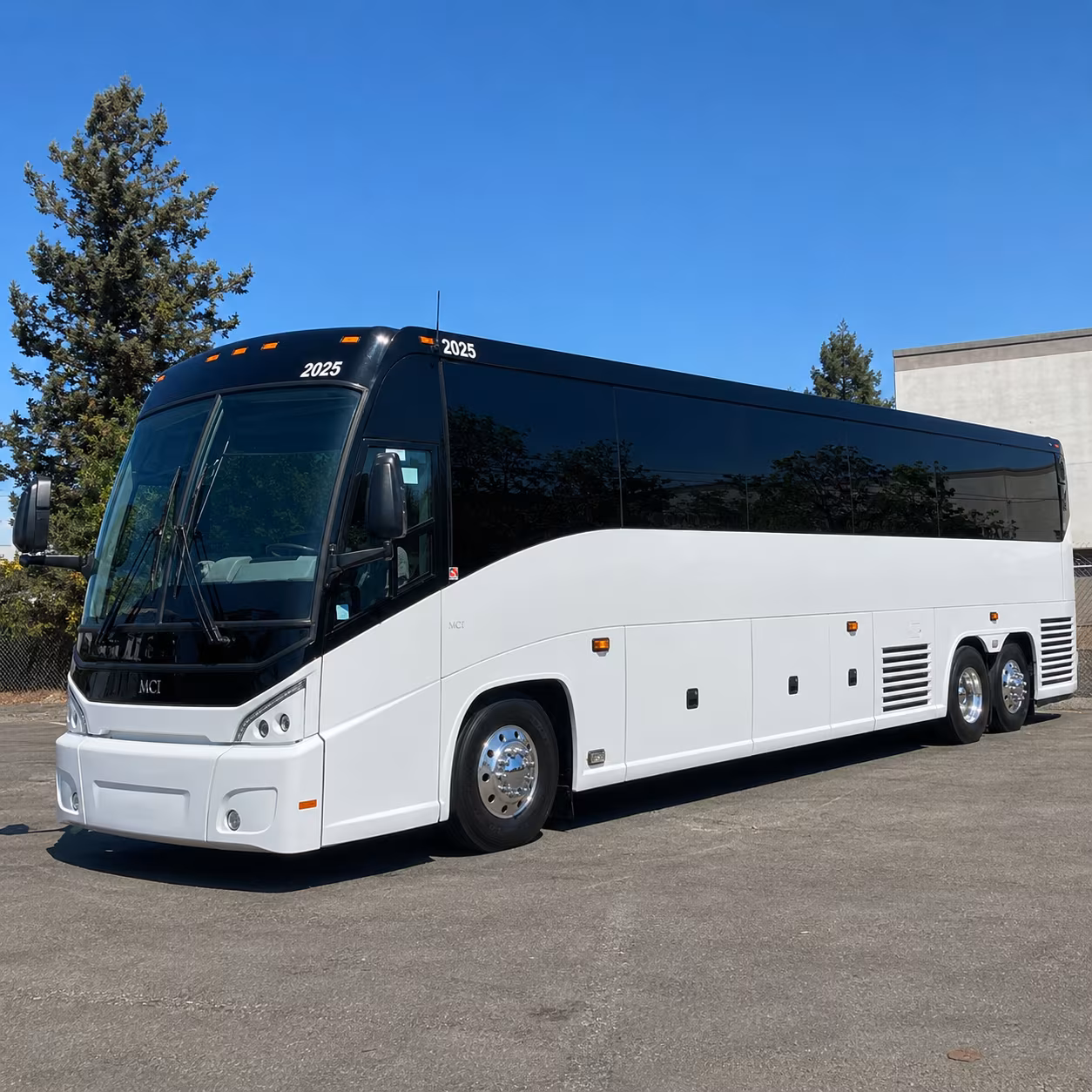 senior member shuttles and weekly service transportation in salinas